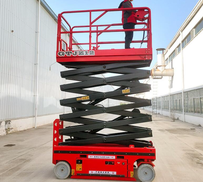 拜城自行走移动式升降机